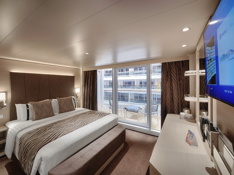 Deluxe Balcony with Promenade View